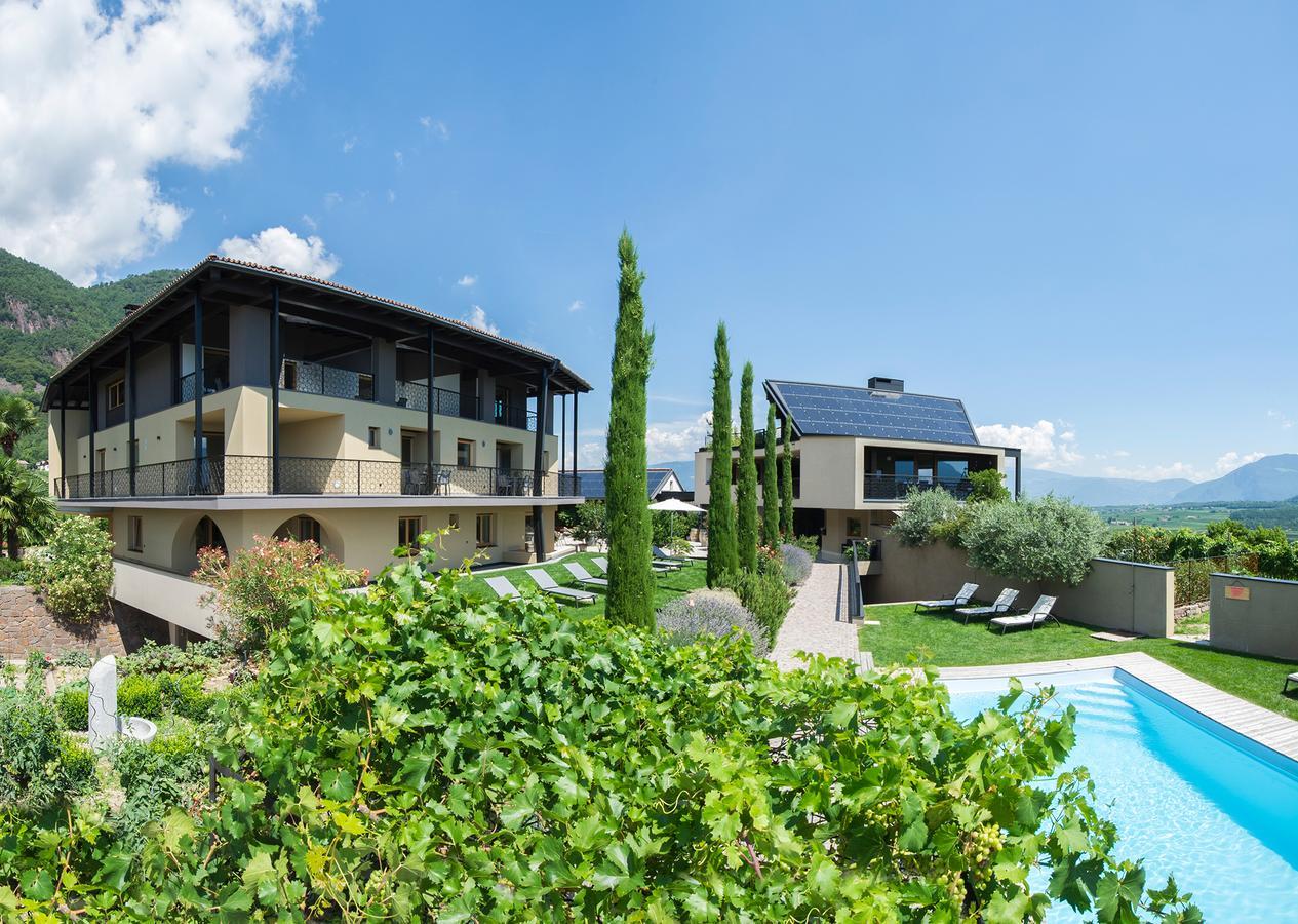 Biobauernhof St. Quirinus Apartment Caldaro Bagian luar foto